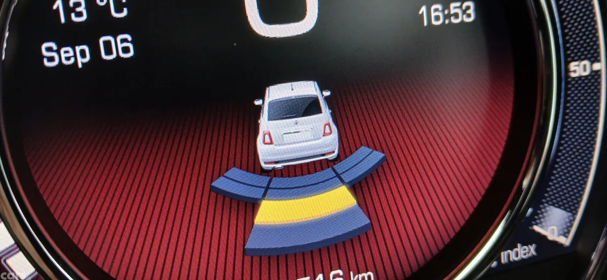 Fiat 500 Hatchback, Petrol, 2018, Blue