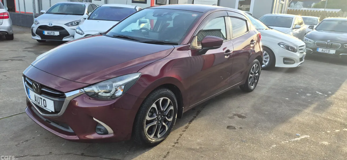 Mazda Mazda2 Hatchback, Diesel, 2017, Red