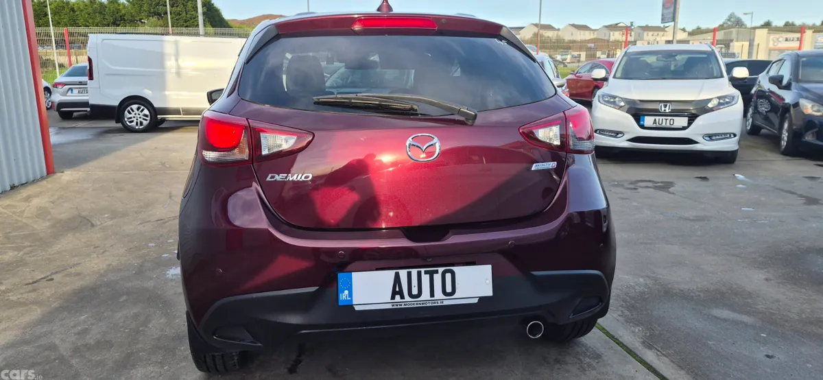Mazda Mazda2 Hatchback, Diesel, 2017, Red