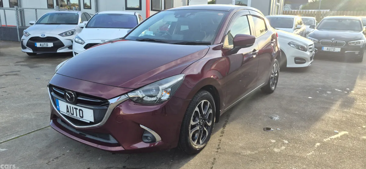 Mazda Mazda2 Hatchback, Diesel, 2017, Red