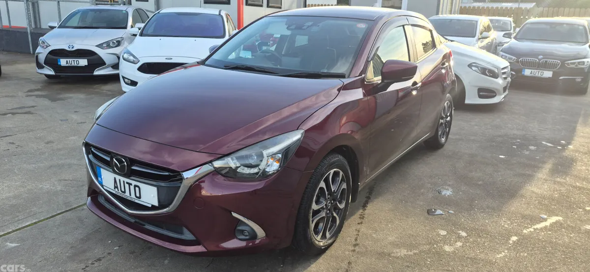 Mazda Mazda2 Hatchback, Diesel, 2017, Red