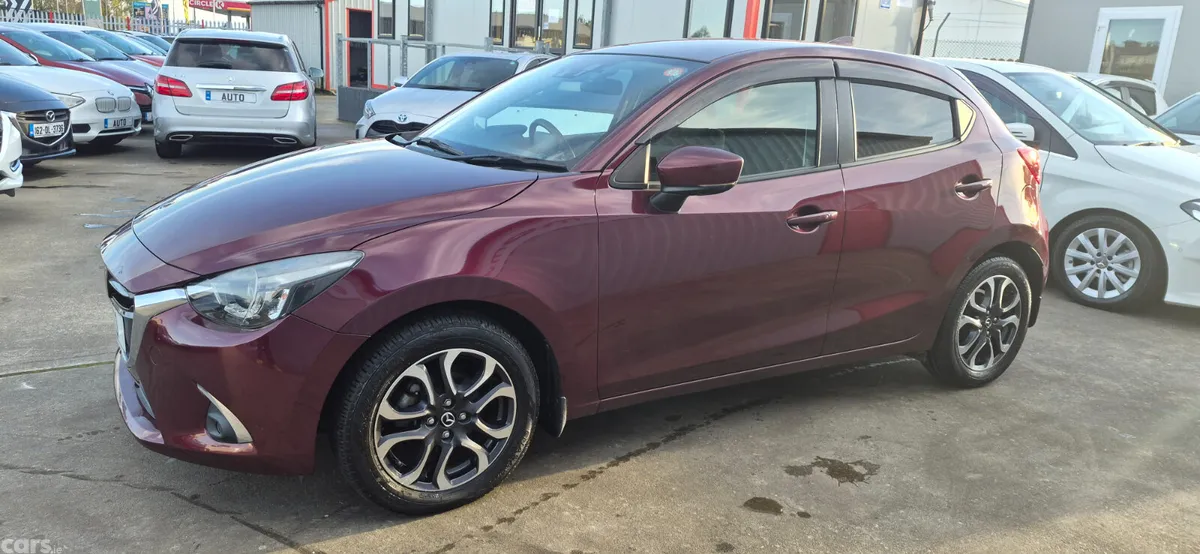 Mazda Mazda2 Hatchback, Diesel, 2017, Red