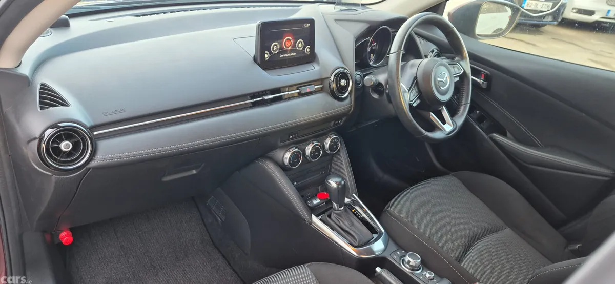 Mazda Mazda2 Hatchback, Diesel, 2017, Red