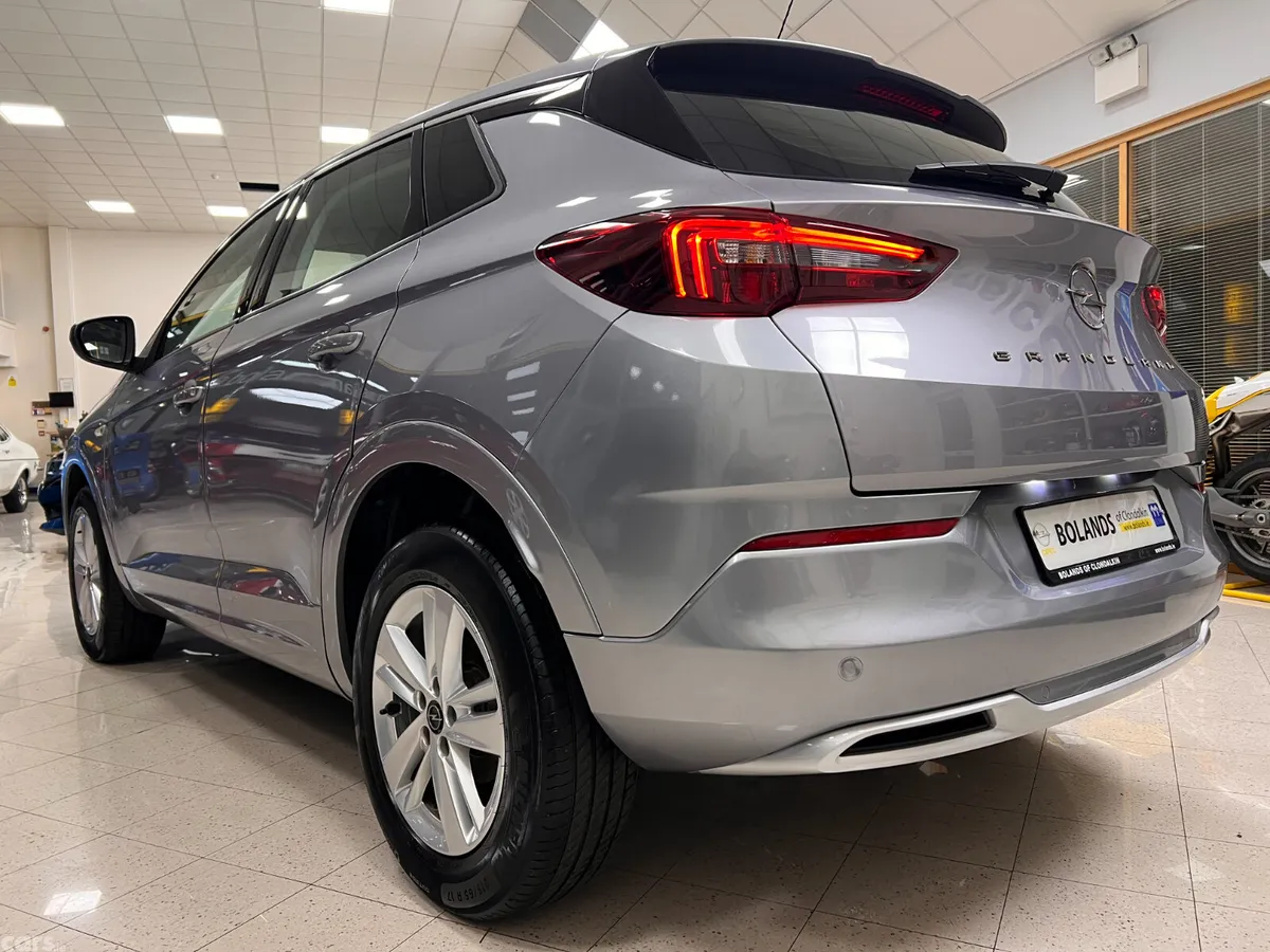 Opel Grandland X SUV, Diesel, 2024, Grey