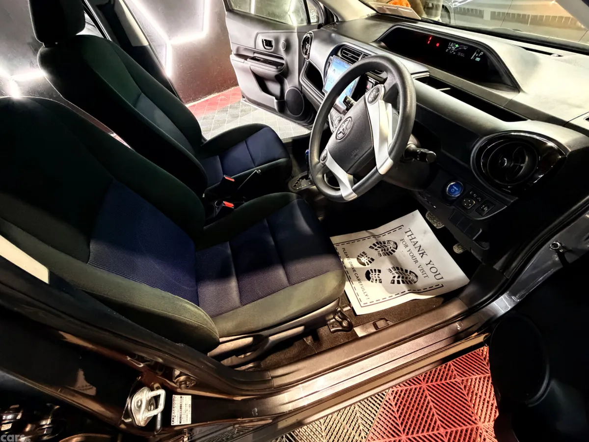 Toyota Aqua Hatchback, Petrol Hybrid, 2016, Grey