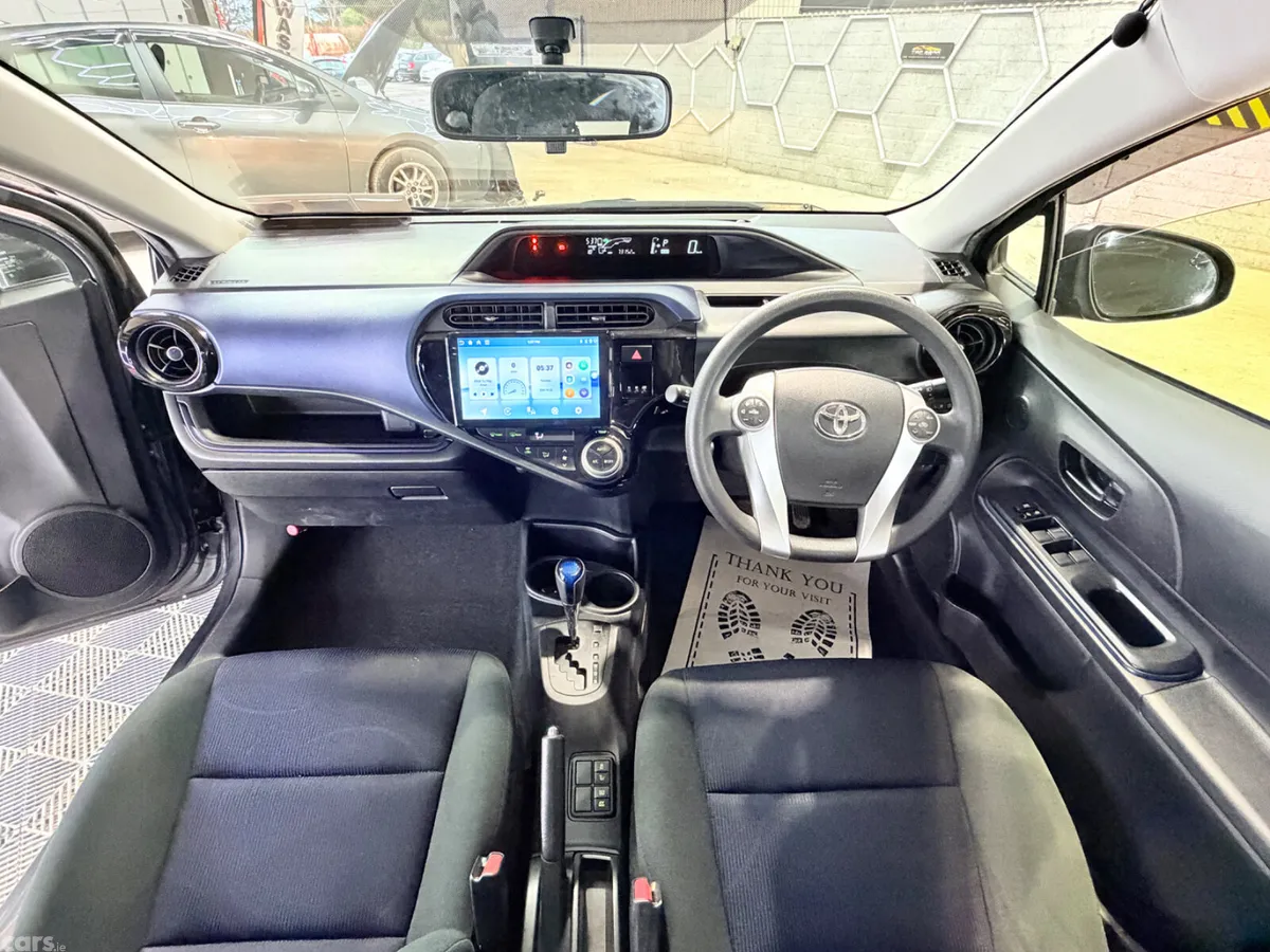 Toyota Aqua Hatchback, Petrol Hybrid, 2016, Grey