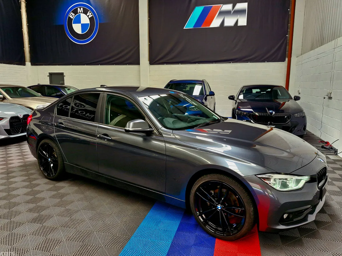 BMW 3-Series Saloon, Diesel, 2018, Grey
