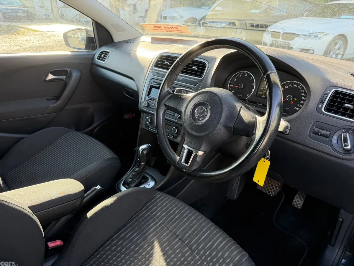Volkswagen Polo Hatchback, Petrol, 2013, Black