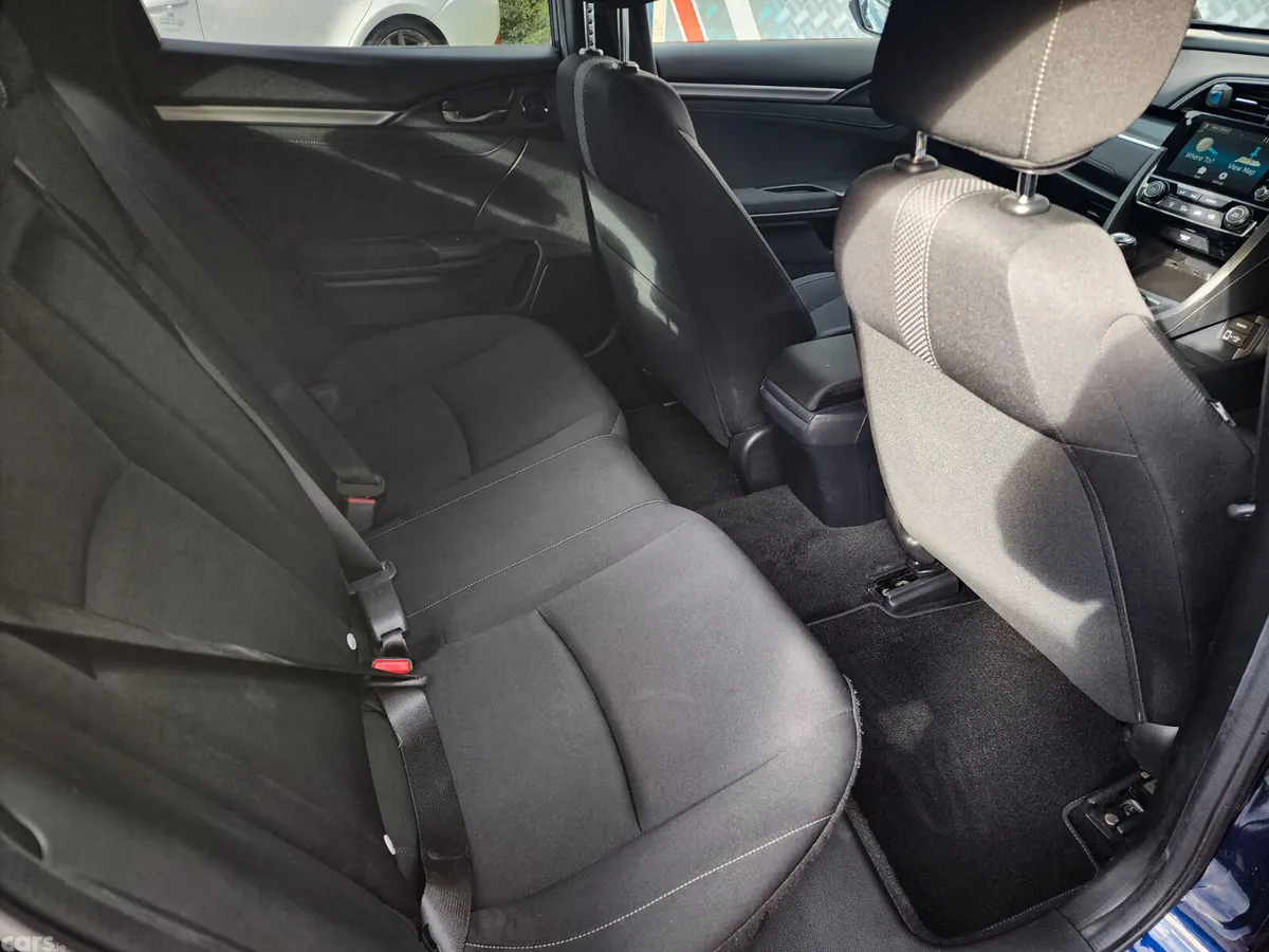 Honda Civic Hatchback, Petrol, 2022, Blue