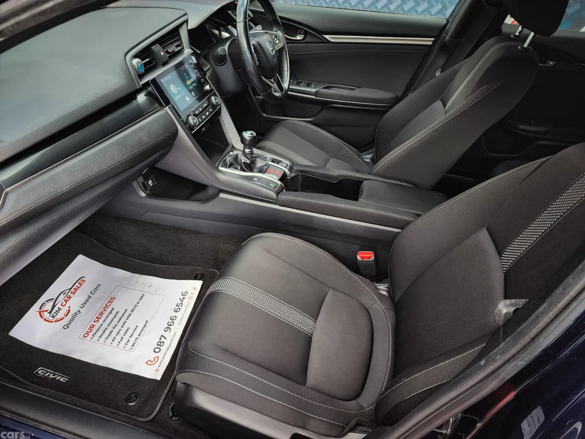 Honda Civic Hatchback, Petrol, 2022, Blue