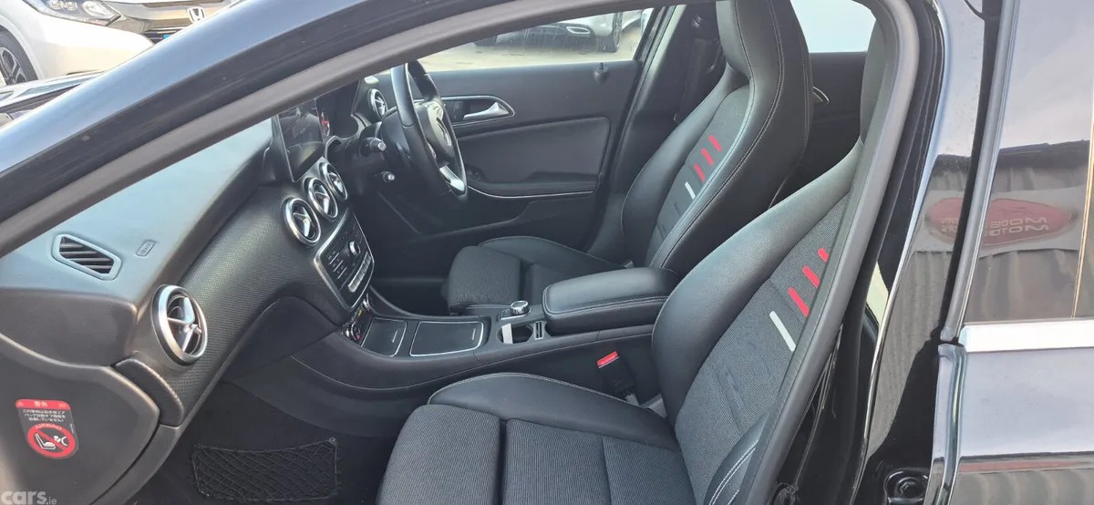 Mercedes-Benz A-Class Hatchback, Petrol, 2016, Black