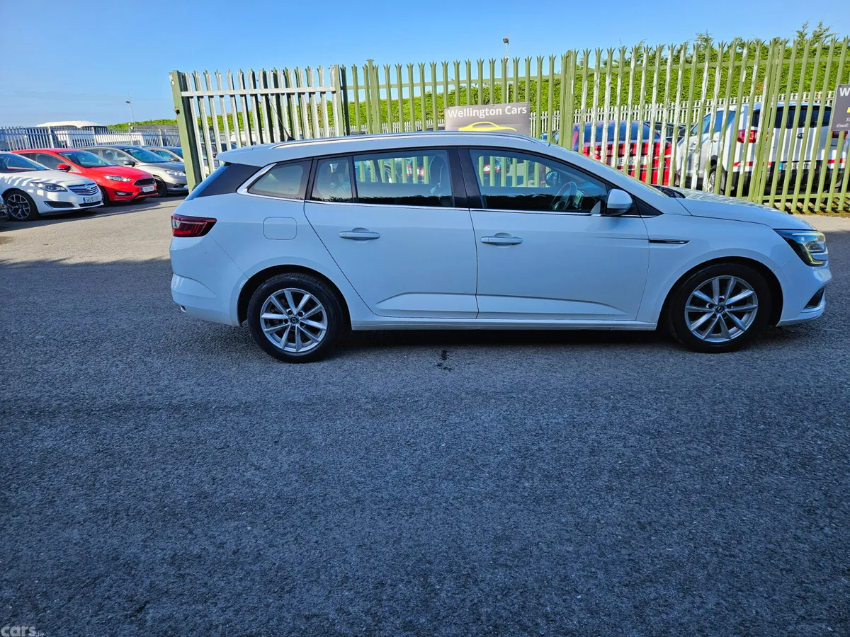 Renault Megane Estate, Diesel, 2017, White
