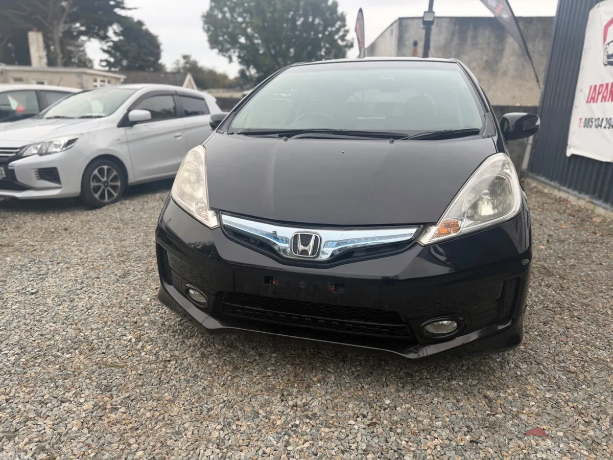 Honda Fit Hatchback, Petrol Hybrid, 2013, Black