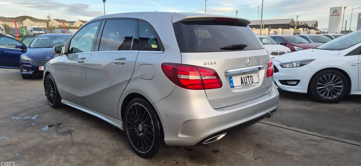 Mercedes-Benz B-Class MPV, Petrol, 2015, Silver