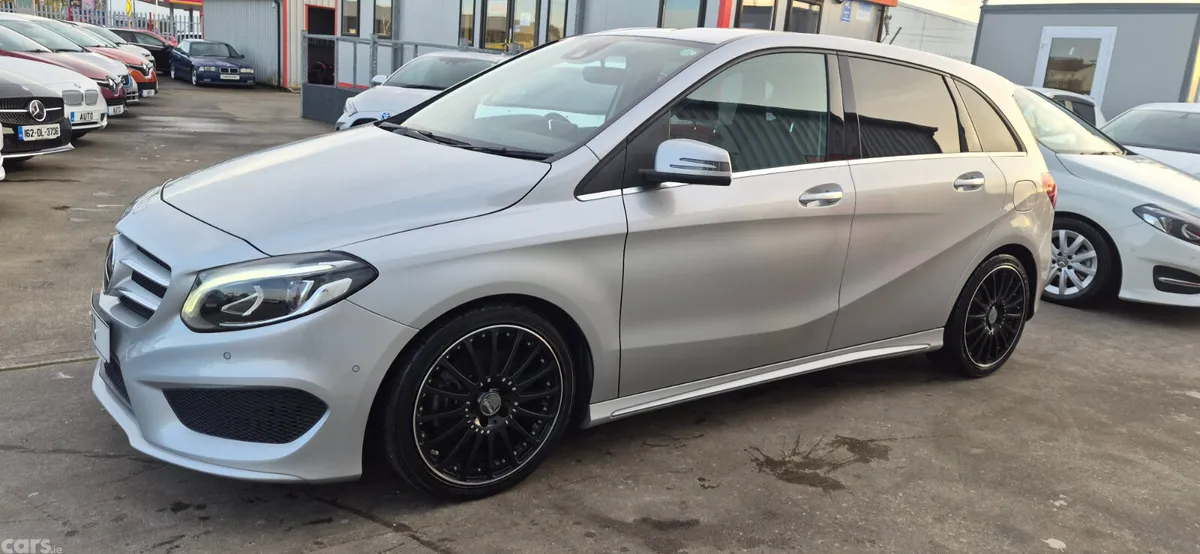 Mercedes-Benz B-Class MPV, Petrol, 2015, Silver