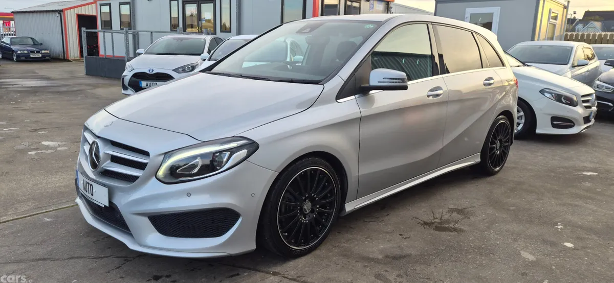 Mercedes-Benz B-Class MPV, Petrol, 2015, Silver