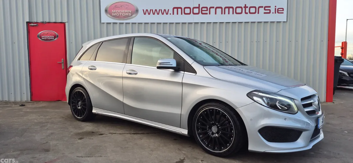Mercedes-Benz B-Class MPV, Petrol, 2015, Silver