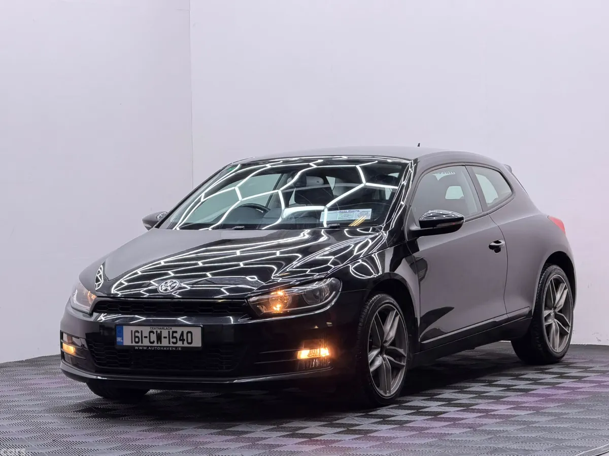 Volkswagen Scirocco Coupe, Diesel, 2016, Black