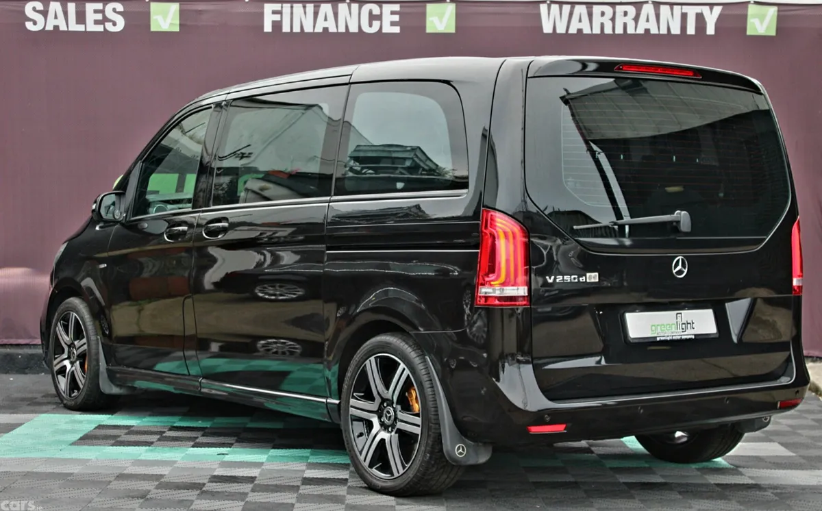 Mercedes-Benz V-Class MPV, Diesel, 2016, Black