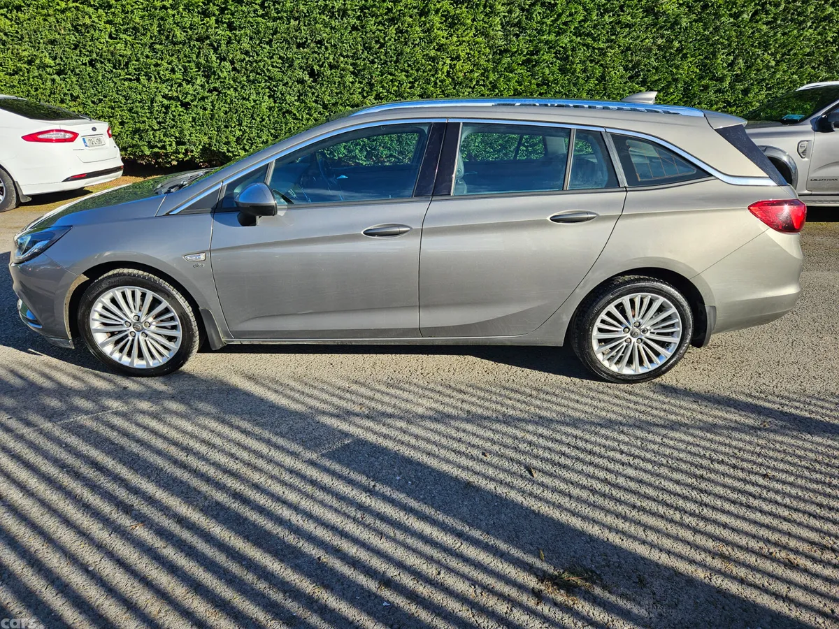 Opel Astra Estate, Diesel, 2017, Grey