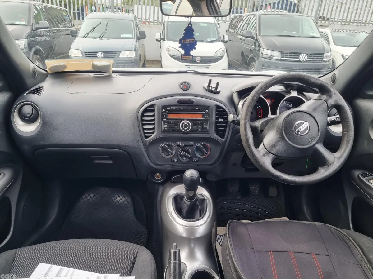 Nissan Juke SUV, Petrol, 2012, Silver