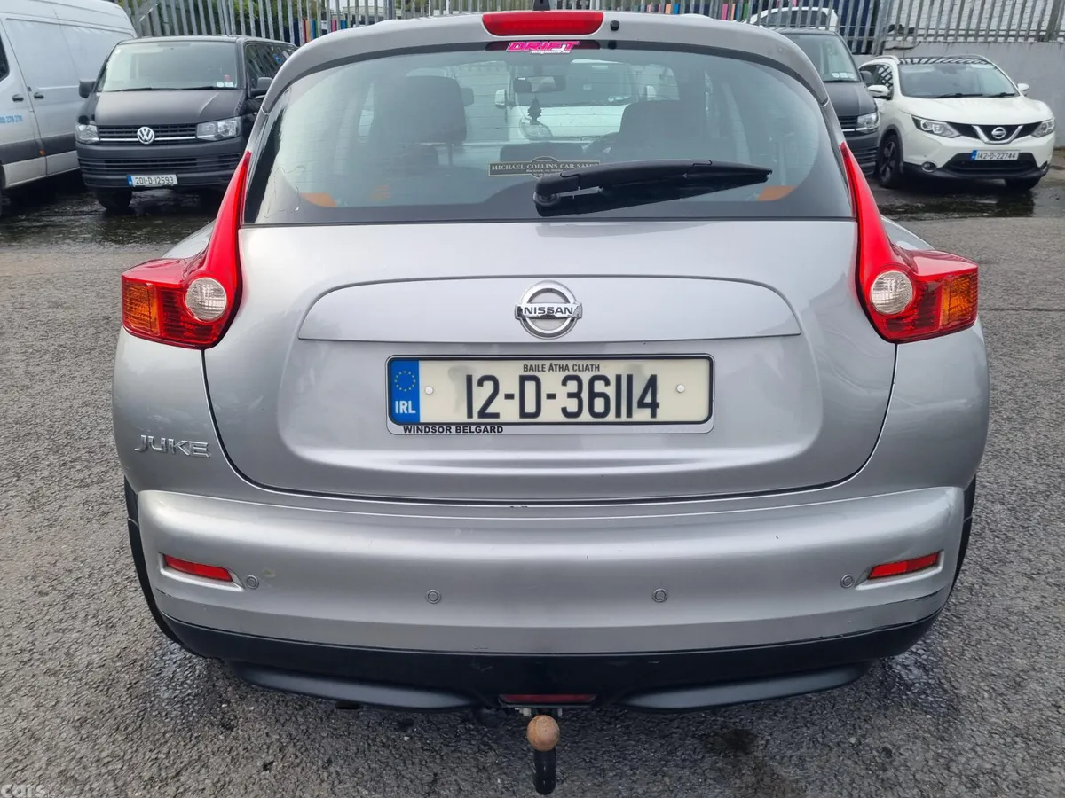 Nissan Juke SUV, Petrol, 2012, Silver
