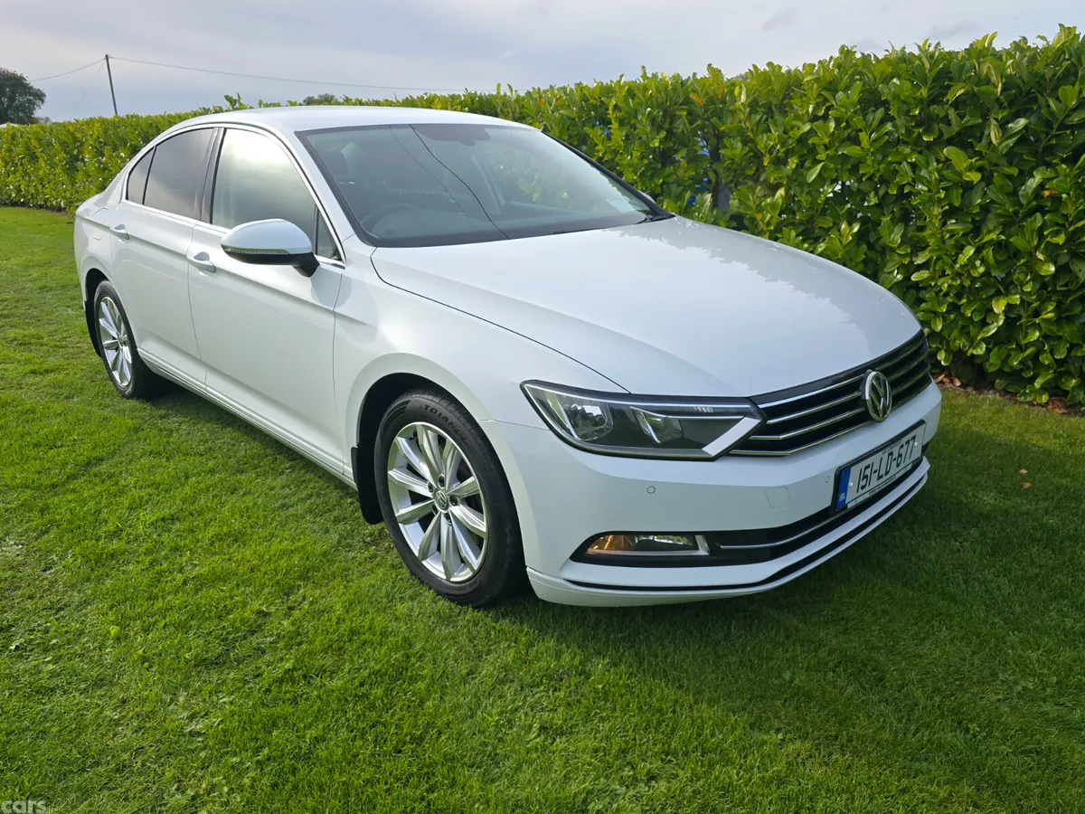 Volkswagen Passat Saloon, Diesel, 2015, White