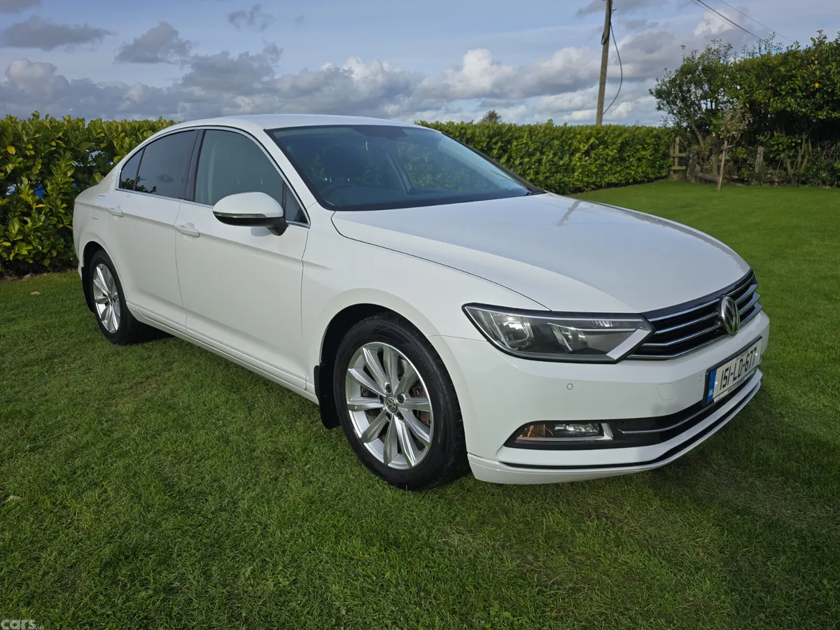 Volkswagen Passat Saloon, Diesel, 2015, White