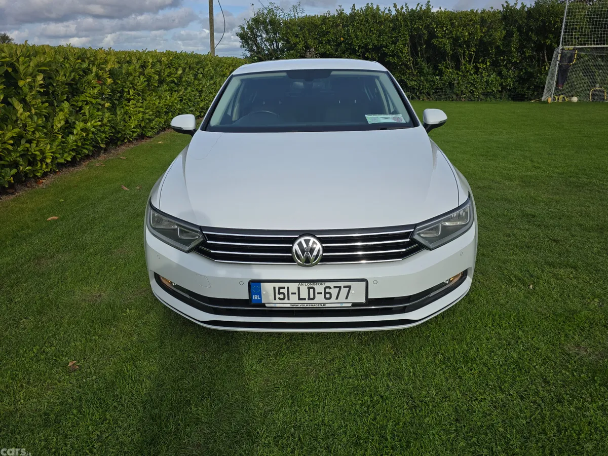 Volkswagen Passat Saloon, Diesel, 2015, White