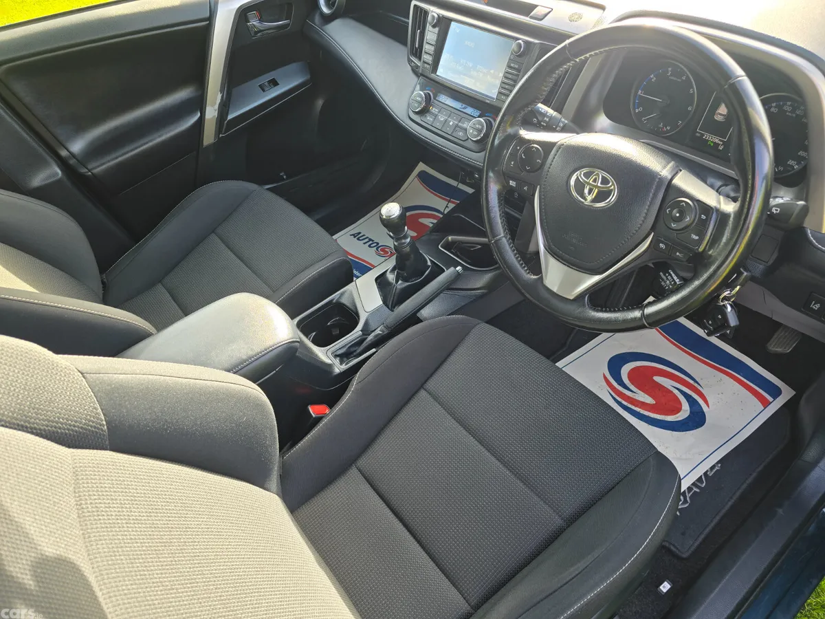 Toyota RAV4 SUV, Diesel, 2018, Black