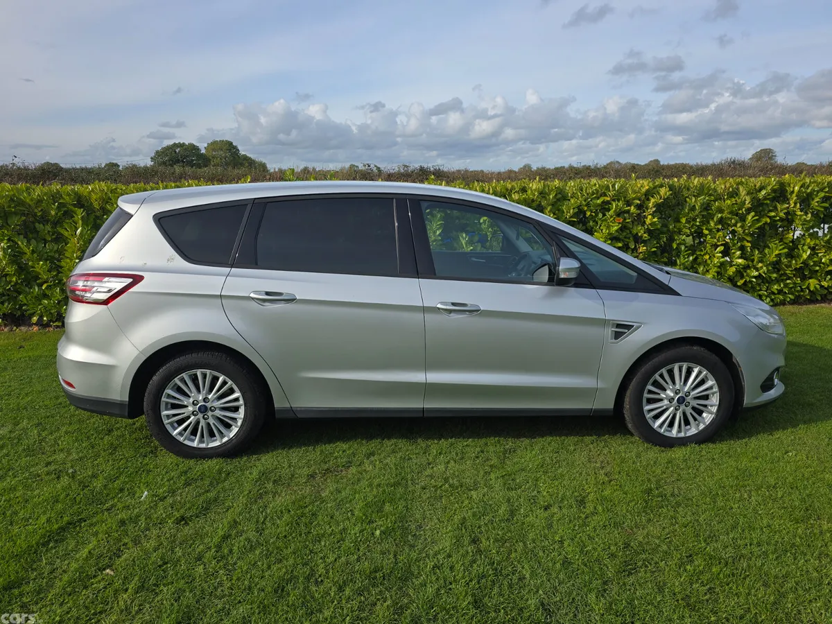 Ford S-Max MPV, Diesel, 2017, Silver