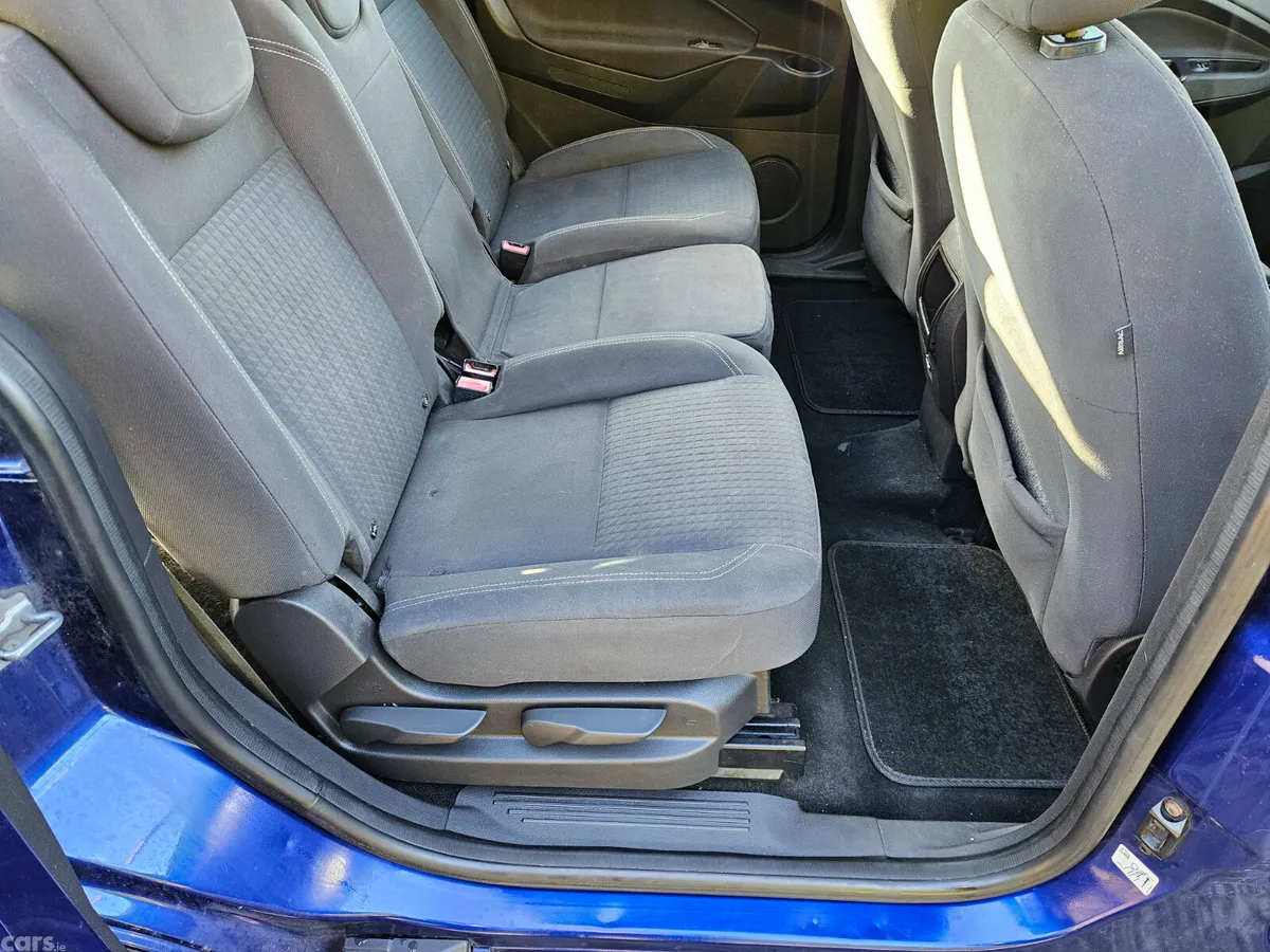Ford Grand C-Max MPV, Diesel, 2016, Blue