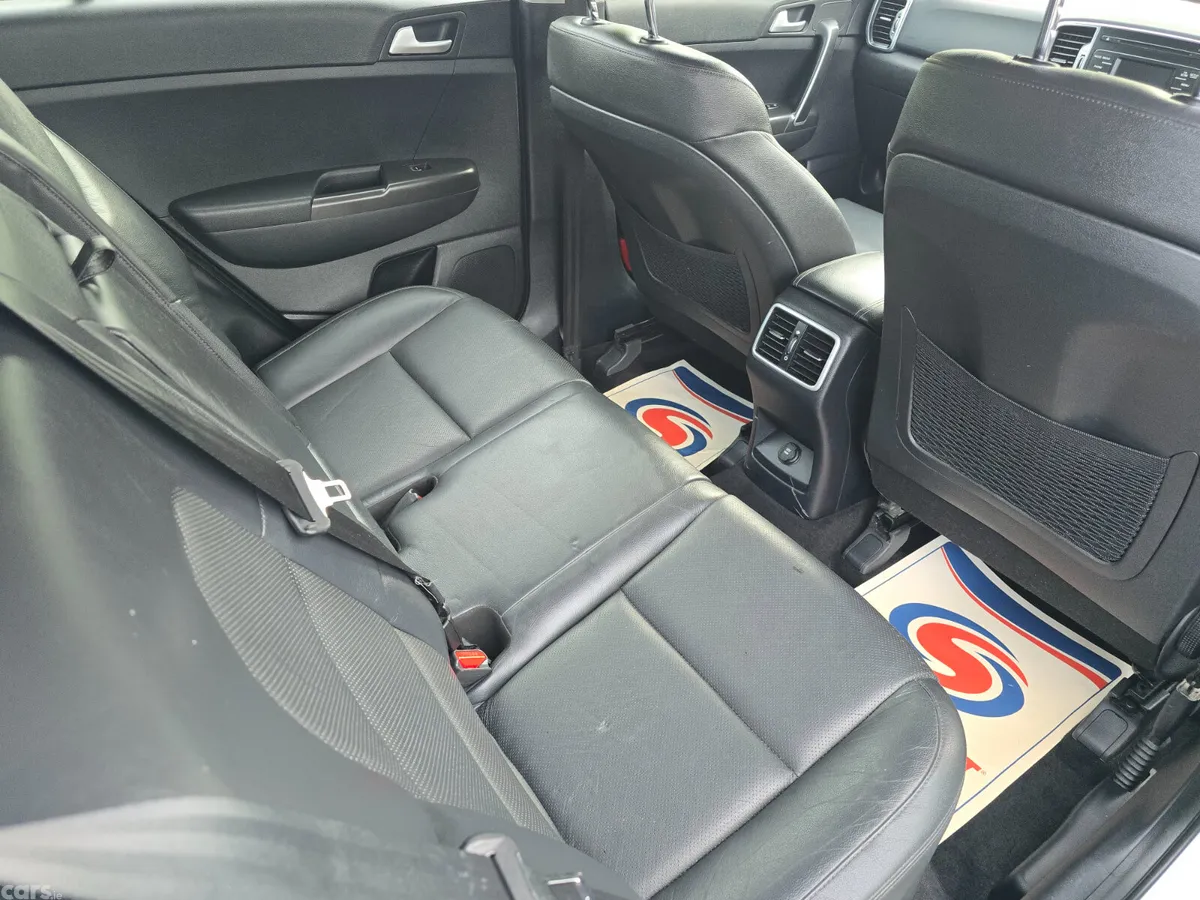 Kia Sportage SUV, Diesel, 2016, White