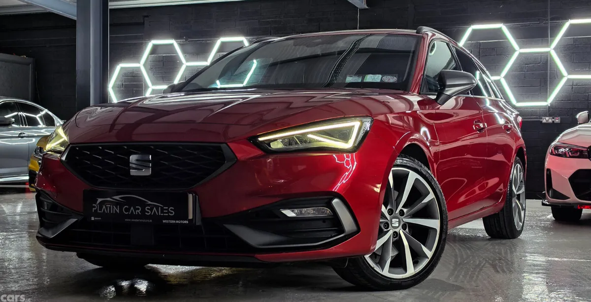 SEAT Leon Estate, Diesel, 2021, Red