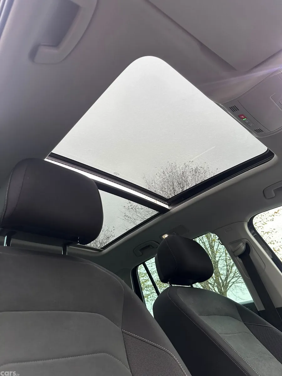 Volkswagen Tiguan SUV, Diesel, 2021, Black