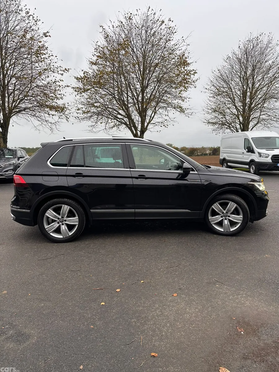 Volkswagen Tiguan SUV, Diesel, 2021, Black