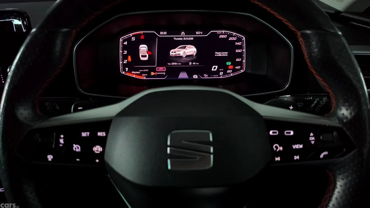 SEAT Leon Estate, Diesel, 2021, Red