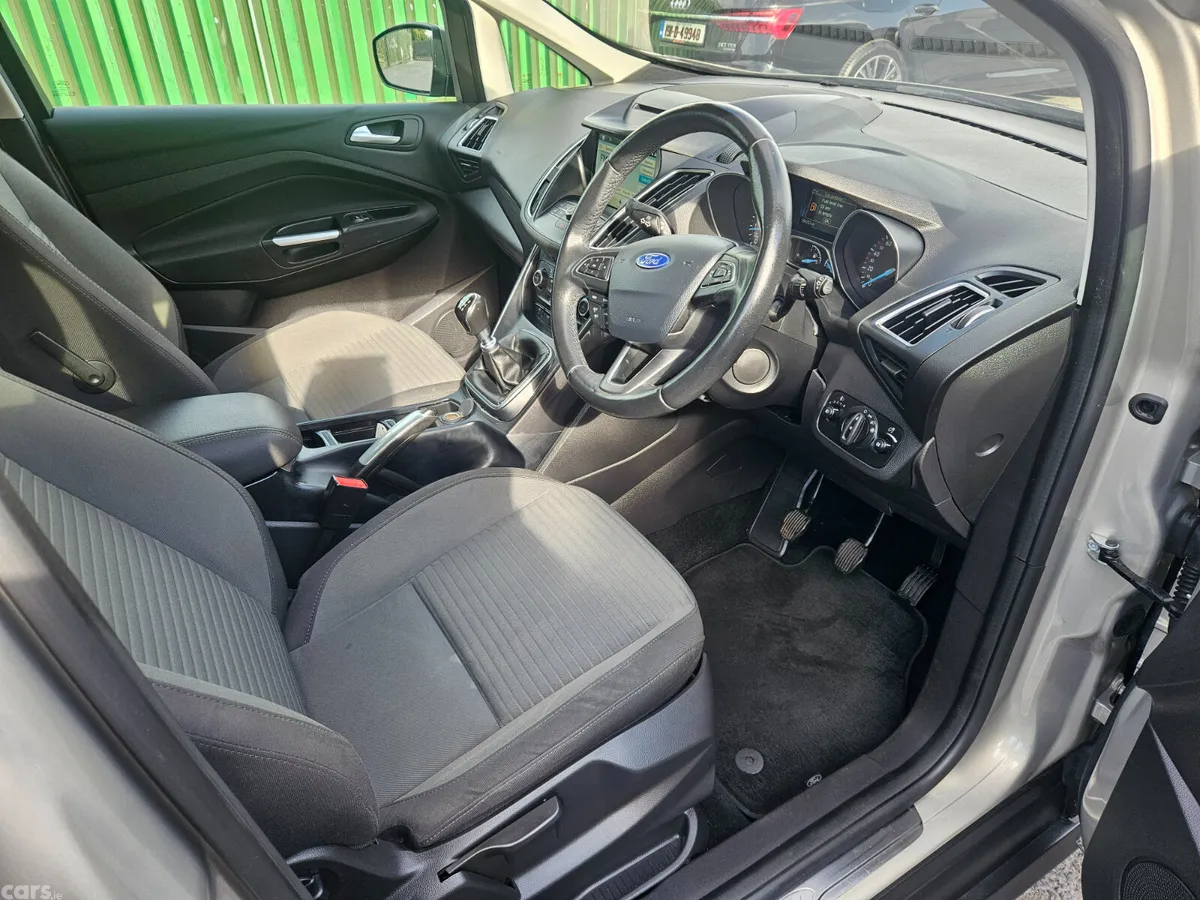 Ford Grand C-Max MPV, Petrol, 2018, Grey