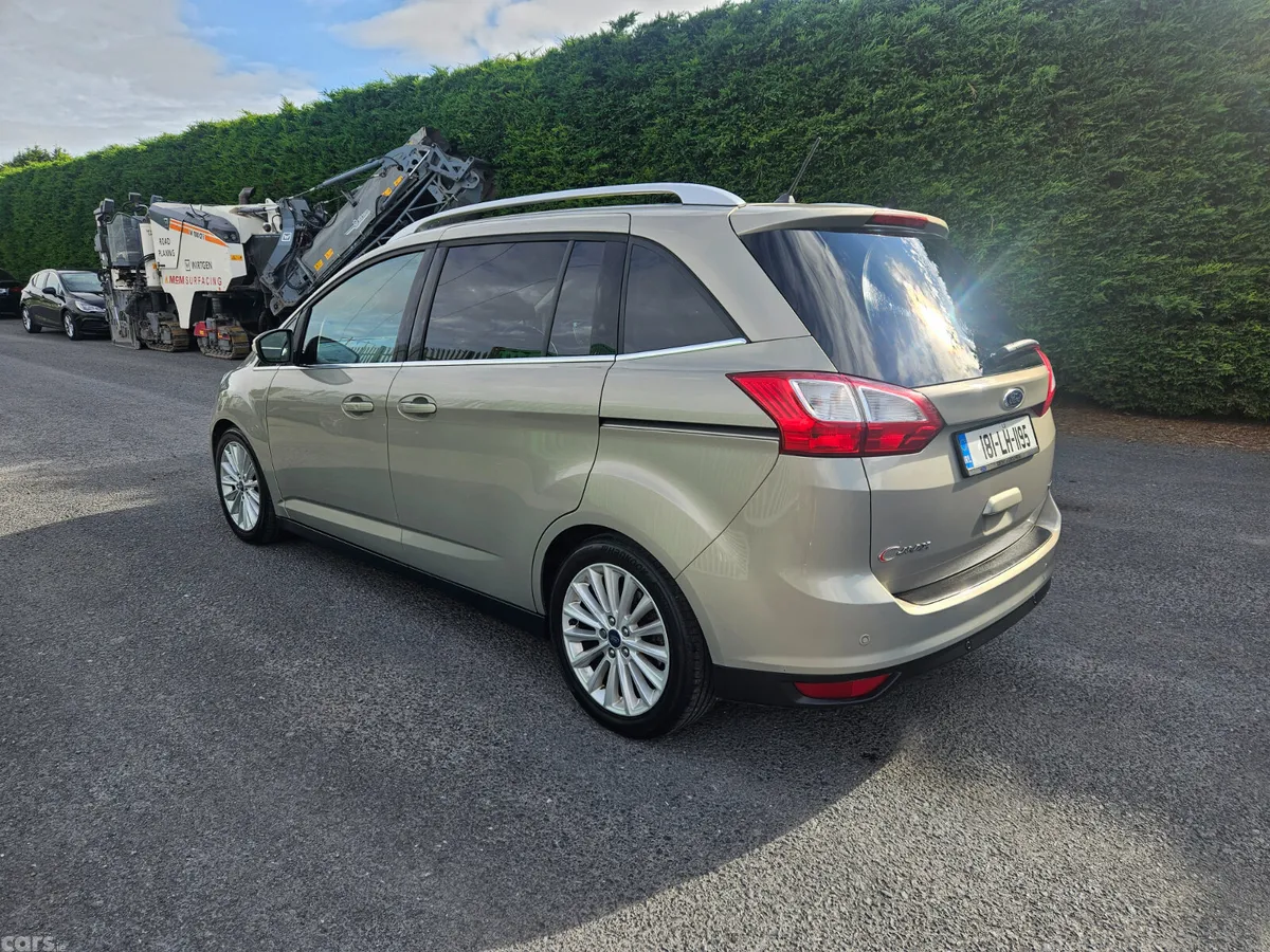 Ford Grand C-Max MPV, Petrol, 2018, Grey