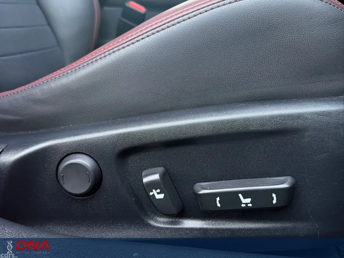 Lexus IS Saloon, Petrol Hybrid, 2018, Red