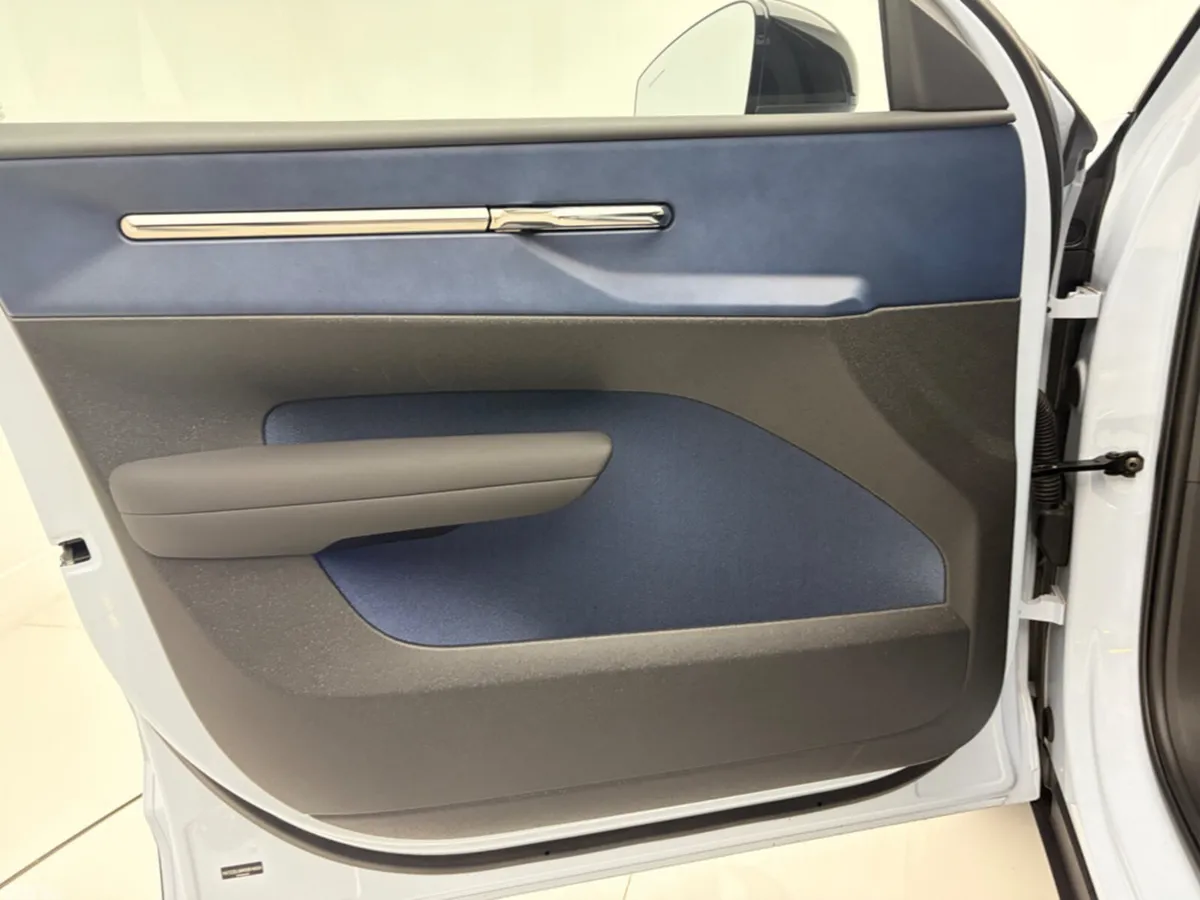 Volvo EX30 Estate, Electric, 2024, Blue