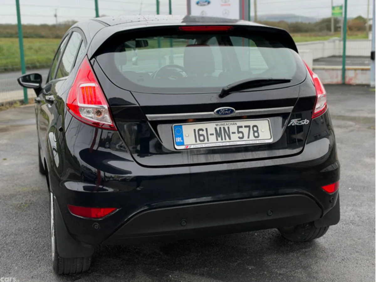 Ford Fiesta Hatchback, Petrol, 2016, Black