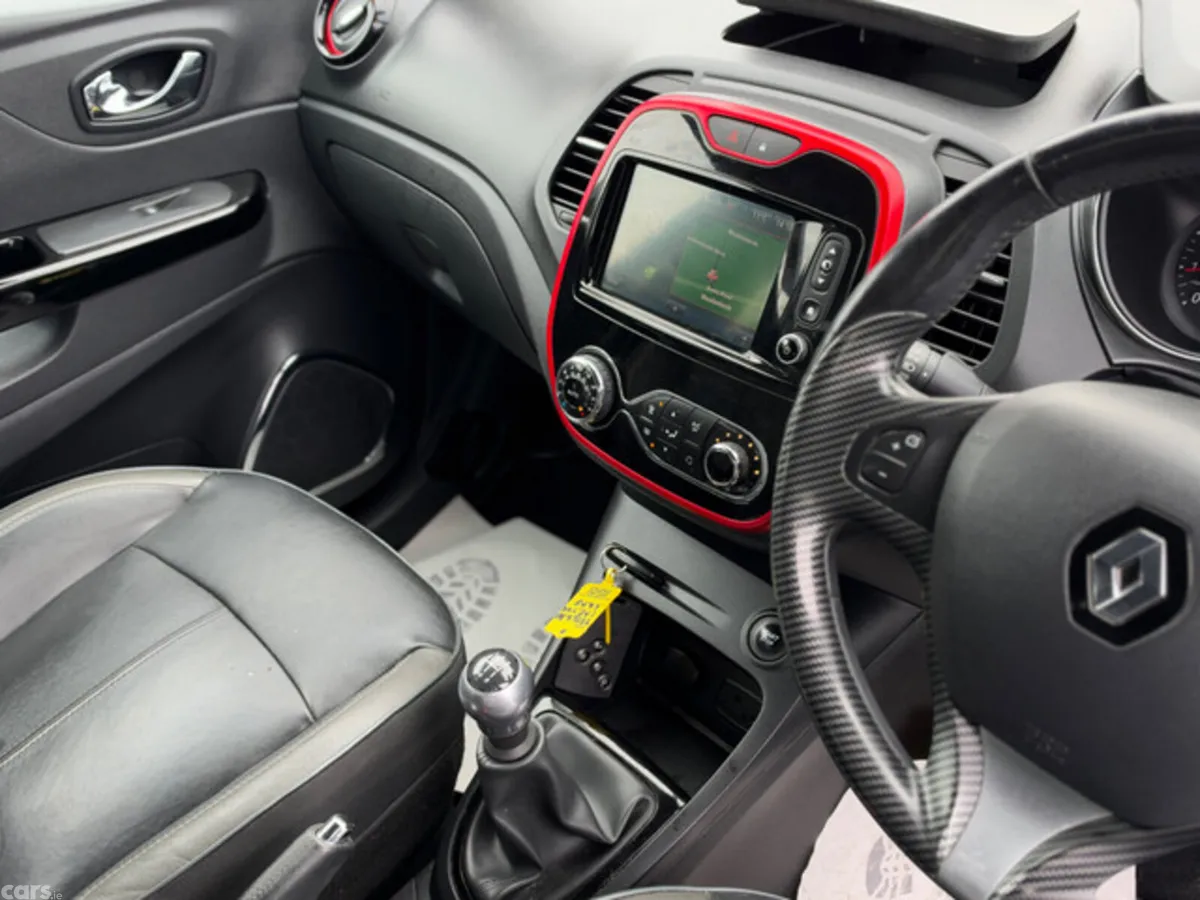 Renault Captur Hatchback, Diesel, 2017, Grey
