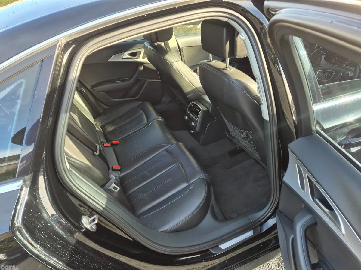 Audi A6 Saloon, Diesel, 2015, Black