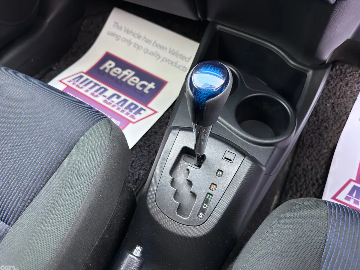 Toyota Aqua Hatchback, Petrol Hybrid, 2015, White