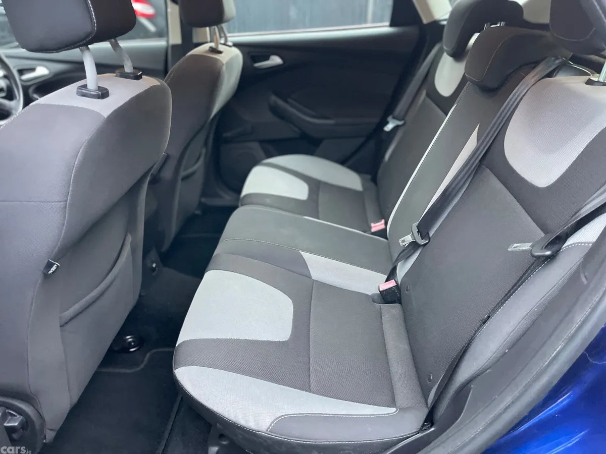 Ford Focus Hatchback, Diesel, 2014, Blue