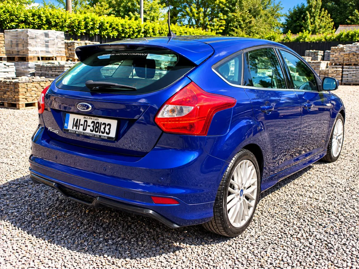 Ford Focus Hatchback, Diesel, 2014, Blue