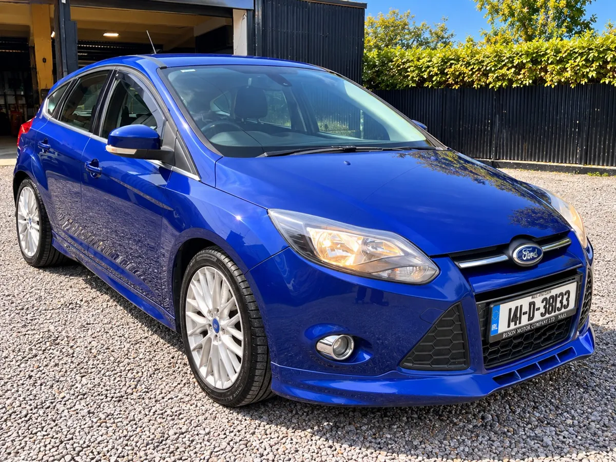 Ford Focus Hatchback, Diesel, 2014, Blue