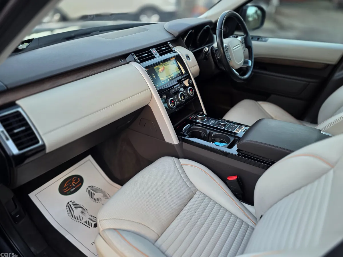 Land Rover Discovery SUV, Diesel, 2017, Grey