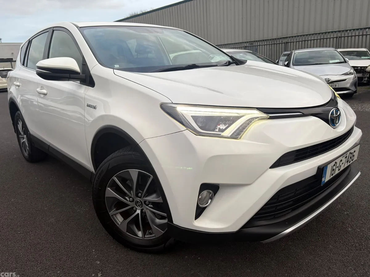 Toyota RAV4 SUV, Petrol Hybrid, 2016, White